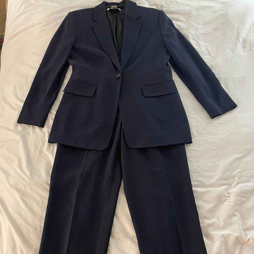 Black Pants Suite Business Suite